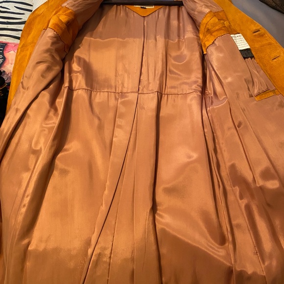 Vintage 1970’s Members Only Orange Suede Coat - Picture 15 of 15